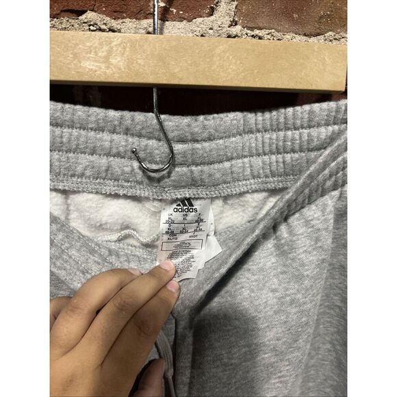 Women's adidas Essentials Size XL 3-Stripes Fleece Sweatpants CD2260 Gray/Black - Picture 2 of 4